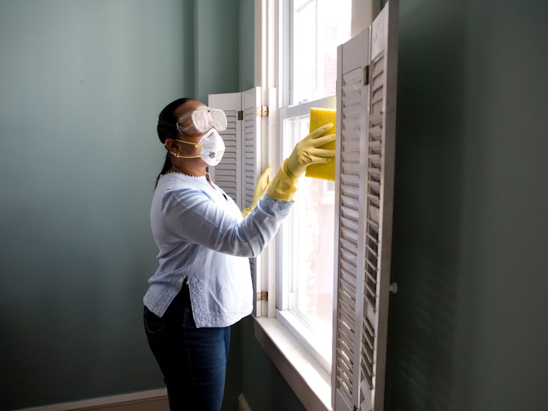 Professional window cleaning service in Central Texas